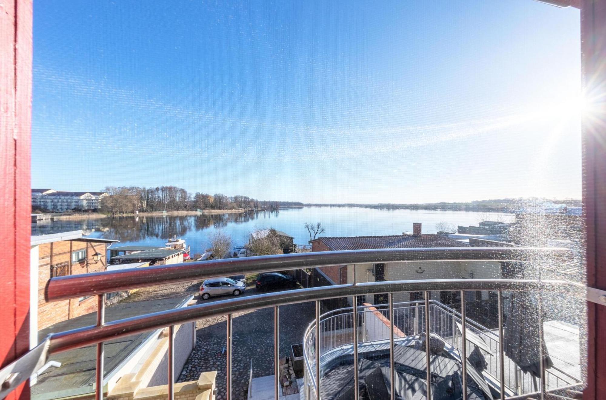Ferienhaus Wasserblick Auf Der Insel Mit Sauna Malchow  Extérieur photo